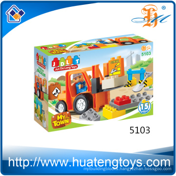 Hot Selling Education solid pvc Bulldozers Building Blocks Toys